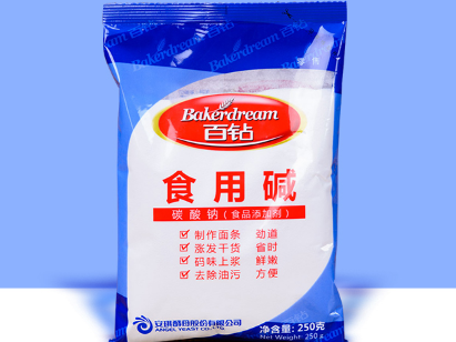 食用碱和小苏打有什么区别 使用食用碱要注意什么 食用碱和小苏打有什么区别 使用食用碱要注意什么
