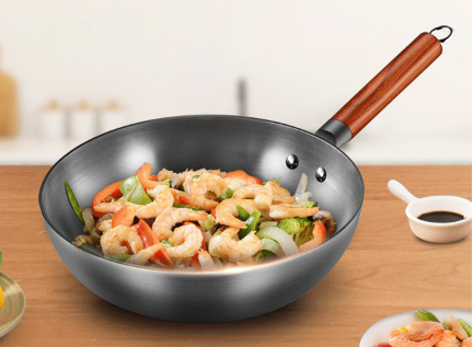 用铁锅的好处 铁锅生锈怎么处理 用铁锅的好处 铁锅生锈怎么处理