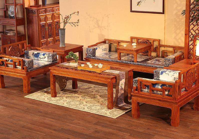 实木家具床怎么选 实木家具床真假如何判断 实木家具床怎么选 实木家具床真假如何判断