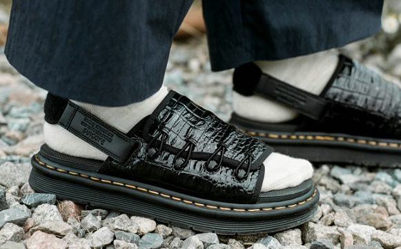 Dr.Martens 携手SUICOKE 推出全新 DM MURA 鞋款系列,并于8月28日发售