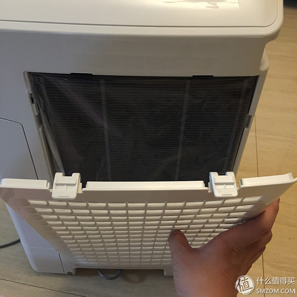 PHILIPS飞利浦AC4012空气净化器与SHARP夏普KC-Z280SW不全面比较