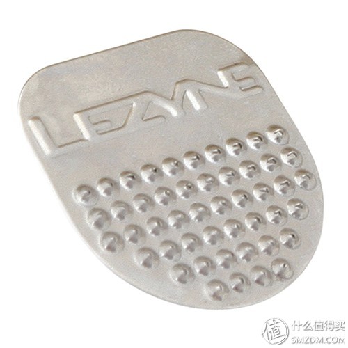 冬天骑行常用装备:捷安特 XTC820、喇叭、手套、眼镜 冬天骑行常用装备:捷安特 XTC820、喇叭、手套、眼镜