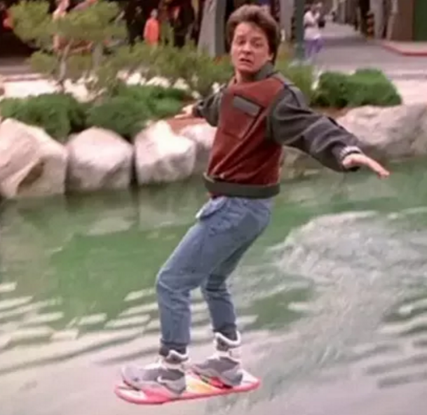 磁悬浮滑板,一款真正可以带你装逼带你飞的神器! 磁悬浮滑板,一款真正可以带你装逼带你飞的神器!