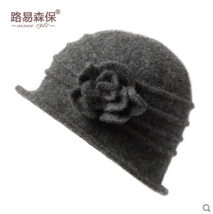 有时候，闭上嘴，放下骄傲，承认是自己错了，不是认输，而是成长。